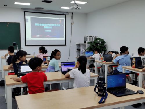 泰达街道综合文化服务中心 以3D打印技术点燃青少年科技梦想